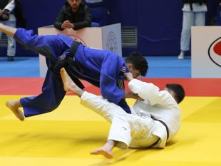 Nearly 50,000 students practice judo in schools across Türkiye