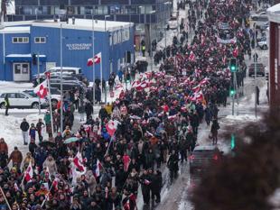 Trump threatens Europe with tariffs over Greenland