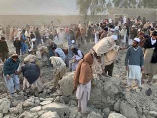 Pakistan launches deadly strikes in Afghanistan