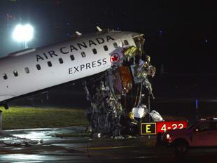 Pilot, co-pilot killed in runway collision at New York airport
