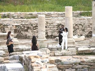‘City of Gladiators’ Stratonikeia draws Eid holiday visitors