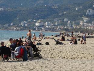African heat wave to push temperatures above 30C