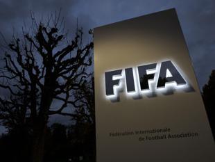 FIFA apologizes for World Cup privatization plan