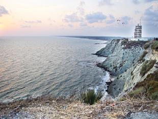 Adana’s ‘white cliffs’ new route for paragliders
