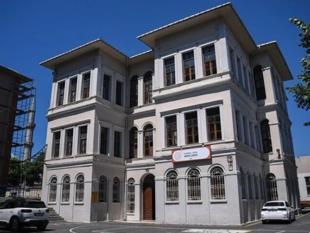 Historic Vefa High School raises modern Türkiye