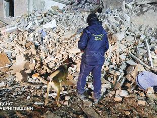 Russian strike on buses kills 12 in Kramatorsk