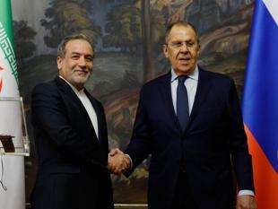 Lavrov in Iran as Moscow looks to mediate in war