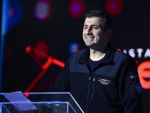 Bayraktar urges young scientists to look ahead