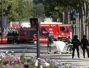 Five people, including three Turkish citizens, killed in fire in France