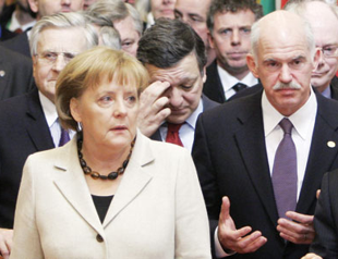 EU pushes Greece to axe 200,000 jobs