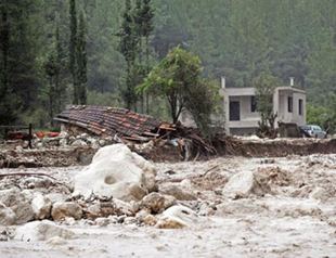 Death toll rises to seven, three still missing in floods