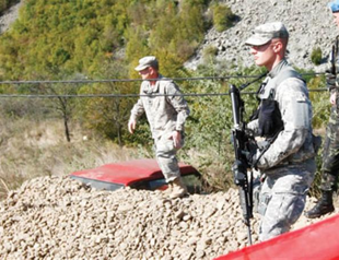 NATO to lift roadblocks in Kosovo