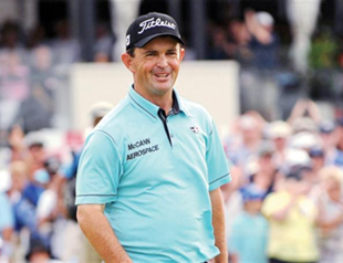 Chalmers wins Down Under, Woods third