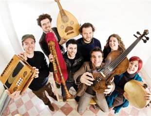 Italian Tarantella band on Istanbul stage