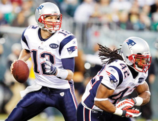 Brady and Patriots deal Eagles playoff blow