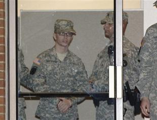 Witnesses testify in U.S. case vs. Wikileaks suspect