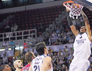 All-star Efes starts off with high hopes
