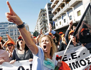 Nationwide strike and demonstrations shut down Greece before austerity vote