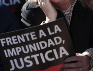 Thousands in Spain rally for ETA victims