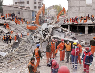 Hopes dim for Turkey quake victims as toll mounts