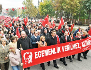 Unofficial marches mark Republic Day in Turkey