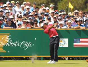 Team US holds steady at blustery Royal Melbourne