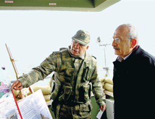 Turkeys main opposition warns government on charter method