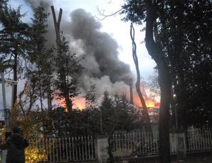 Fire starts in historic Tophane district