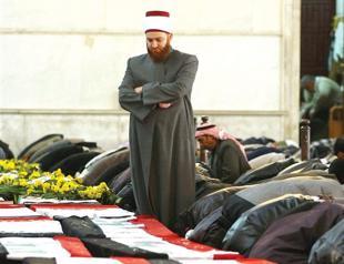 Foreign Minister to Assad: Ankara poses no harm to Syria