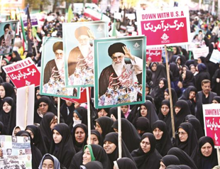 Iran to apply UN over plot amid anti-US rally