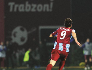 Trabzonspor only a win away from Champs League last 16