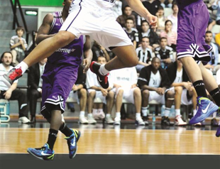 D-Will explodes for 50 points