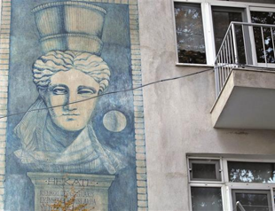 Door forced open at excavation house