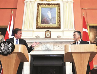 Gül warns Syria of cross border raids