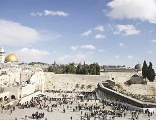 Israel heightens tension over ramp, settlements