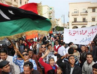 Libyans protest in Benghazi against new leaders