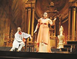 PUCCINI PIECE ON STAGE