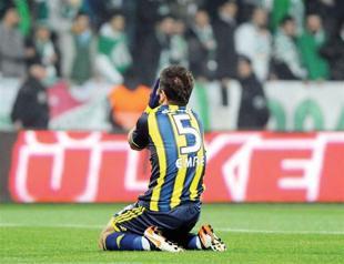 Fenerbahçe leaves its problem child out