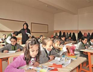 Elementary schools open in quake hit Van