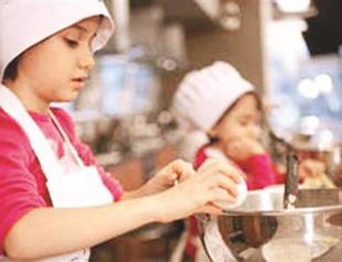 Little gourmets at work