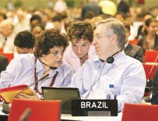 Duban negotiators agree landmark climate deal