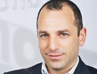 Company suggests new ad idea