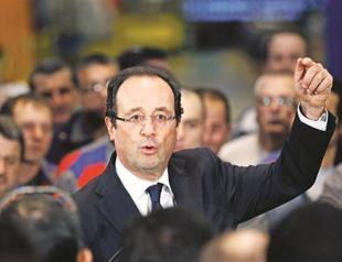 Hollande hopes to renegotiate EU treaty