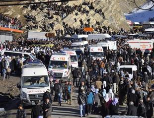 Kurdish militants call for uprising