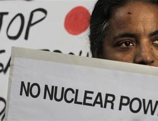 India, Pakistan exchange nuclear facilities lists