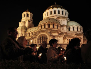 Bulgaria’s poll results challenged in court