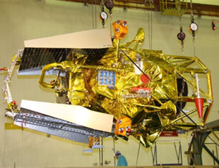 Russia makes first contact with stranded Mars probe