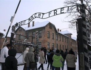 Survivors demand right to sue over Holocaust death trains