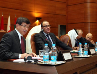 Turkey, Arab states seek urgent steps to protect Syrians