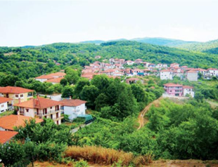 Greeks pin hopes to ‘treasures’